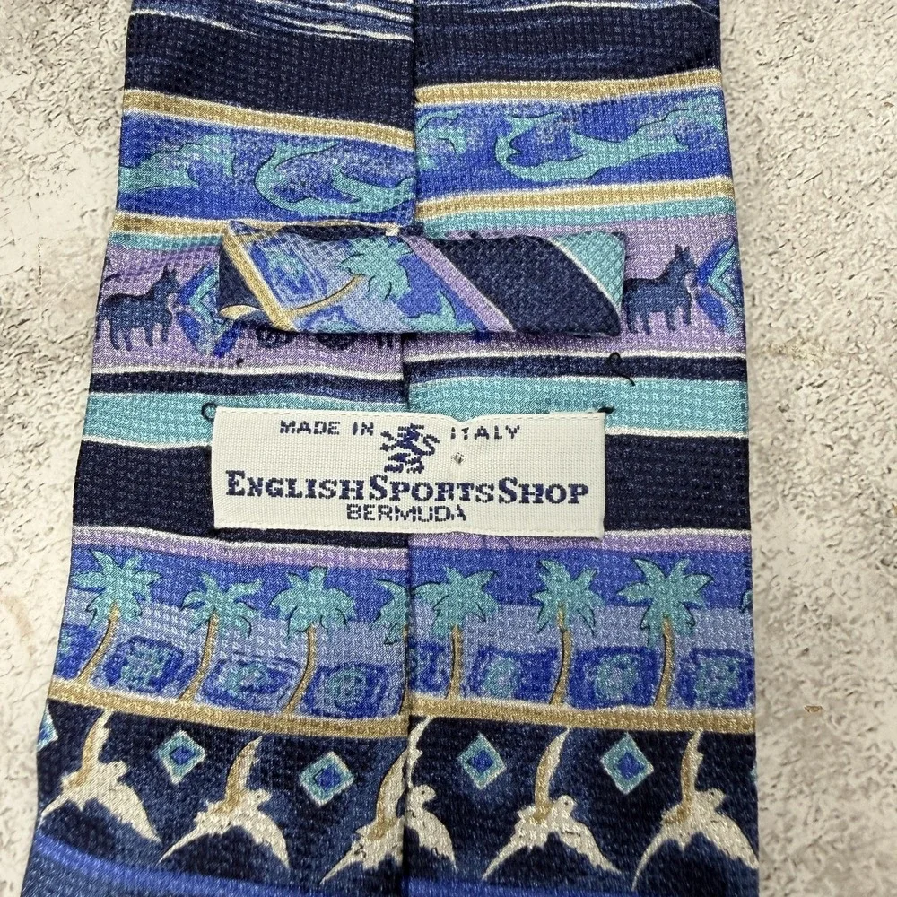 English Sports Shop 100% Silk Tie One Size Blue Striped Made‎ In Italy Necktie